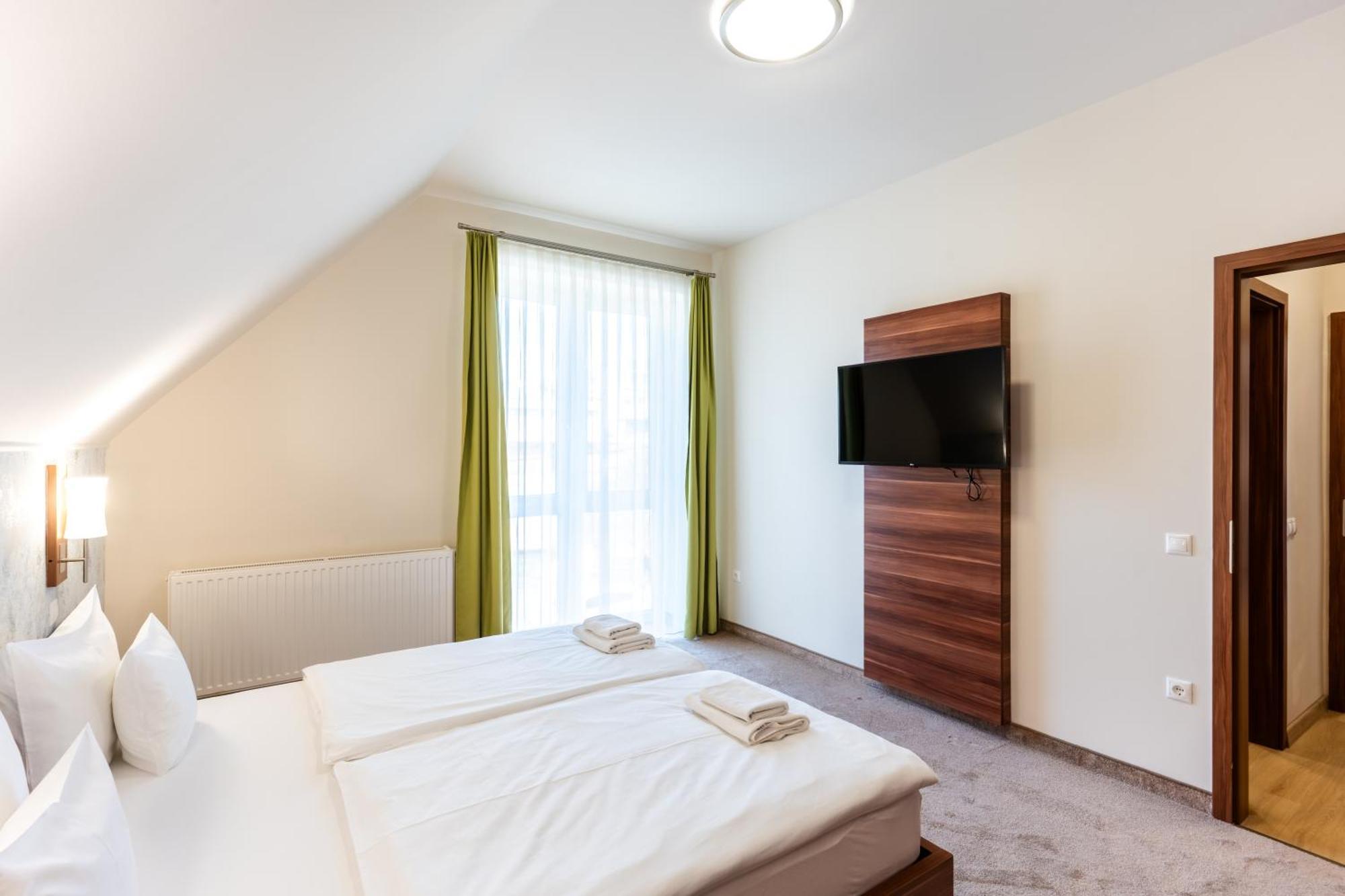 B&B Lajta Park Mosonmagyaróvár 外观 照片